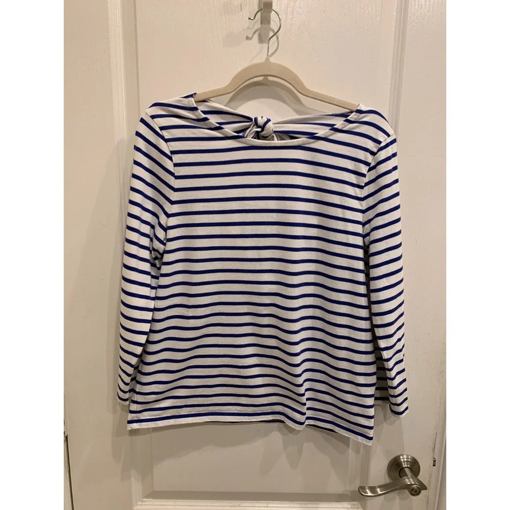 JCrew Blue and White Striped Knit Shirt Circle tie in the back Sz‎ M